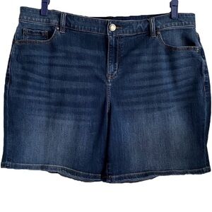Lane Bryant Denim Shorts Size 18 Mid-Rise Boyfriend Signature Fit Flex Waist